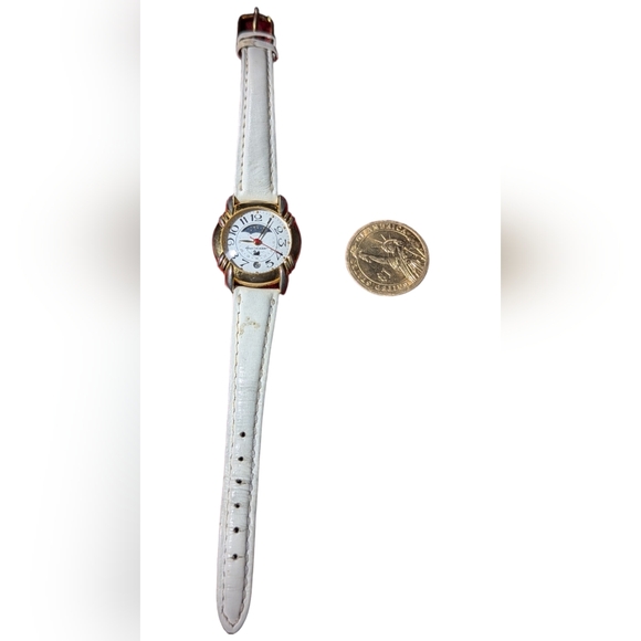 GLORIA VANDERBILT  Day Night Indicator Moon Phase Quartz Women's Watch - Picture 4 of 8